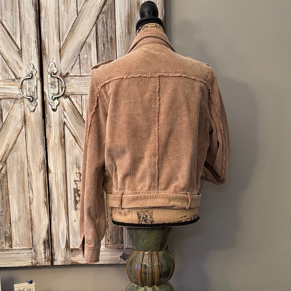 Adorable Pol brand Tan Corduroy Moto style Jacket! Like new! - Picture 6 of 11